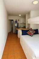 Green Elephant Backpackers