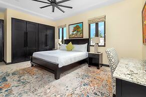 Ocean s Edge Fully Staffed Luxury Villa