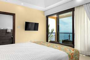 Breathtaking Oceanfront Luxe Villa in Tower Isle Jacuzzi Pool Fully St