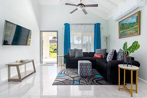Draxhall Beach Access Gated Community Full Air Con