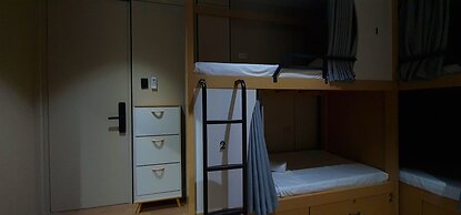 BuenaSentro Hostel