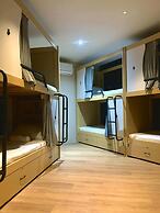BuenaSentro Hostel