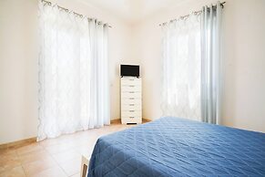 Appartamento a Torre Canne con balcone