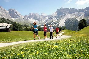 Hotel COSMEA Dolomites