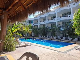 COSTA MADERO RESORT
