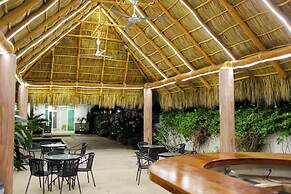COSTA MADERO RESORT