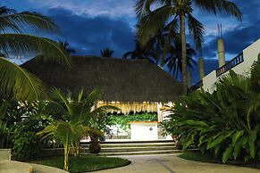 COSTA MADERO RESORT