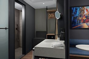Aloft by Marriott Istanbul Karakoy