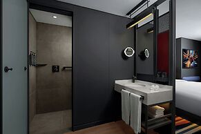 Aloft by Marriott Istanbul Karakoy