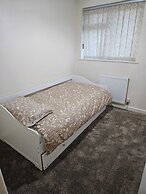 Stay,work, Relax Ideal for Crews and Long Stays