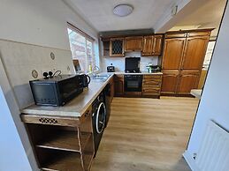 Stay,work, Relax Ideal for Crews and Long Stays