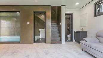 Taean Aloha Oe Pet Pool Villa