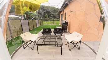 Taean Aloha Oe Pet Pool Villa