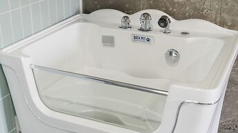 Taean Aloha Oe Pet Pool Villa