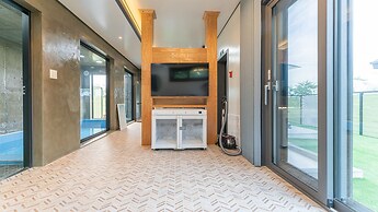Taean Aloha Oe Pet Pool Villa