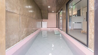 Taean Aloha Oe Pet Pool Villa
