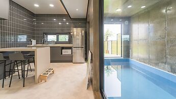 Taean Aloha Oe Pet Pool Villa