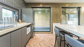 Taean Aloha Oe Pet Pool Villa