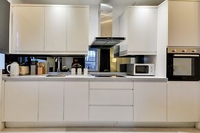 Wigan - Apartment - Sleeps 6 - Parking