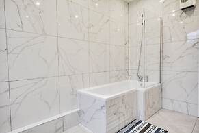 Wigan - Apartment - Sleeps 6 - Parking
