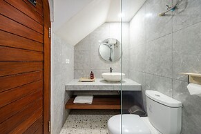 Cove Kisah Residence
