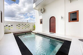 Cove Kisah Residence