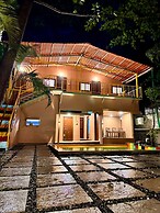 Lost Paradise A Social Hostel