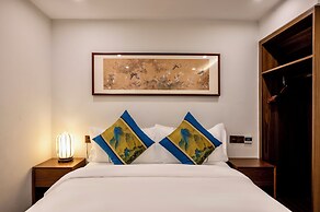 Peking quadrangle Hotel