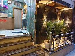 Hotel PVS Grand