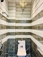 Hotel PVS Grand