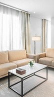 Landmark Hotel & Suites