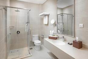 Landmark Hotel & Suites