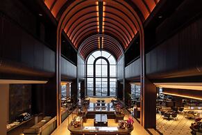 Arjuna Solitaire Hotel