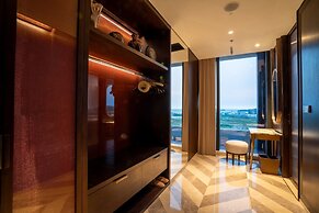 Arjuna Solitaire Hotel