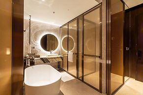 Arjuna Solitaire Hotel
