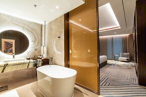 Arjuna Solitaire Hotel