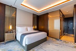 Arjuna Solitaire Hotel