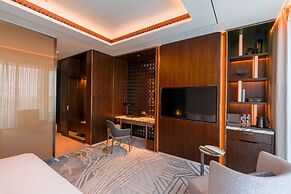Arjuna Solitaire Hotel