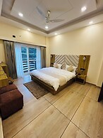 Peepal Hotel And Restaurant
