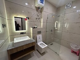 Peepal Hotel And Restaurant