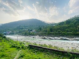 Peepal Hotel And Restaurant