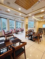 Peepal Hotel And Restaurant