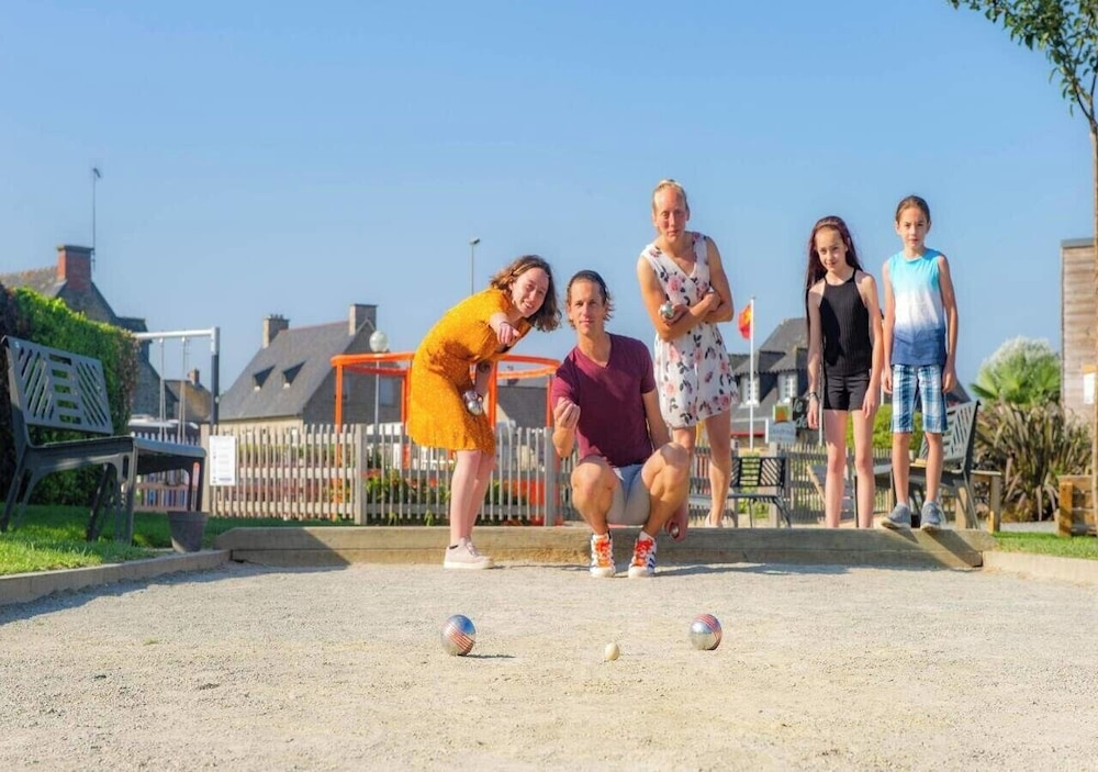 Camping Les Pommiers du Mont St Michel