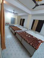 HOTEL ROSHAN