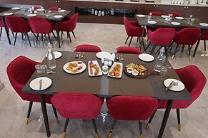 Pallacia A Luxury Hotel
