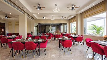 Pallacia A Luxury Hotel