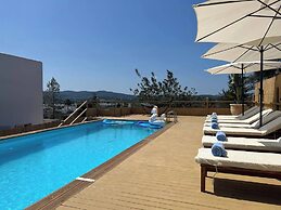 Ibiza Sunshine Hideaway