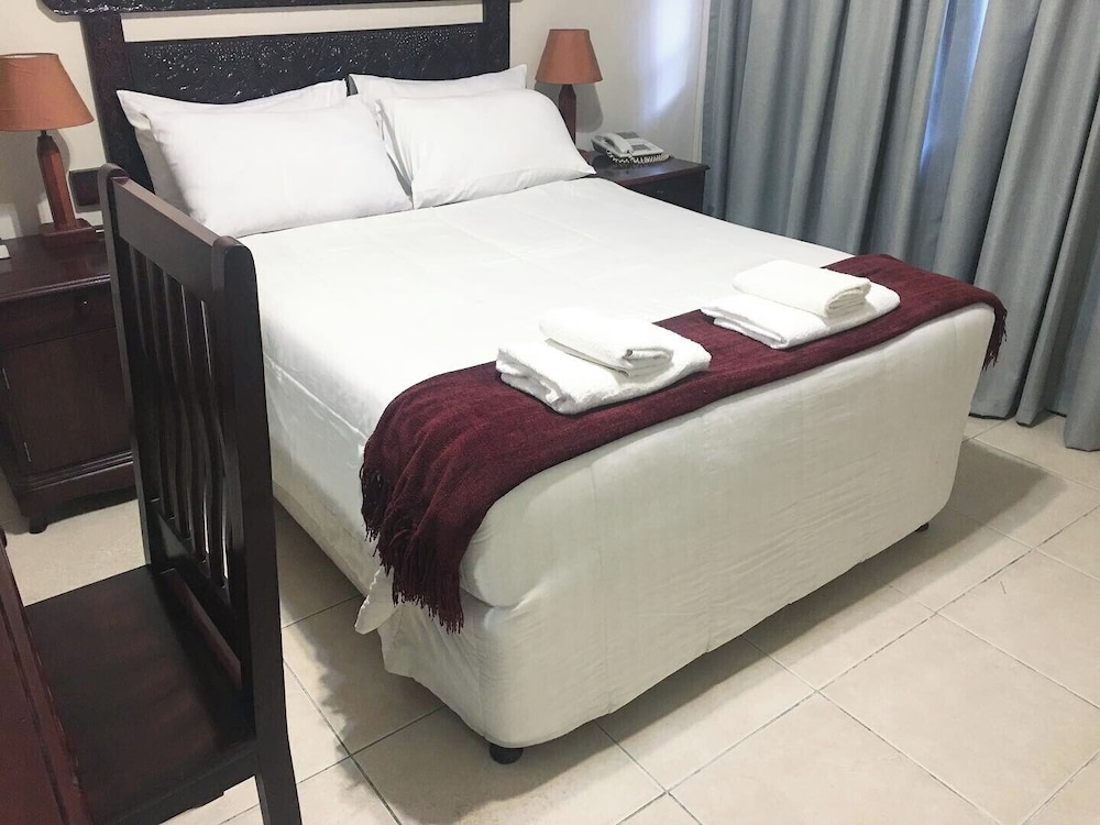 Zaks Place Hotel