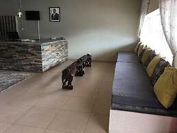 Zaks Place Hotel