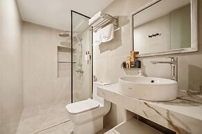 Amber Bay Hotel & Suites Da Nang